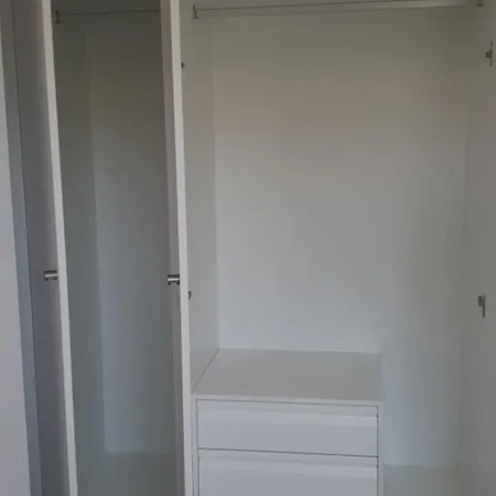 Ground Floor With Private Garden, Heated Pool 아파트