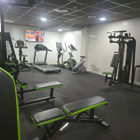 아파트 Ground Floor With Private Garden, Heated Pool