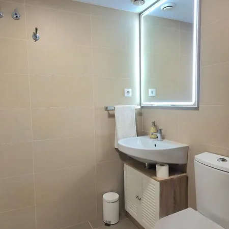 아파트 Ground Floor With Private Garden, Heated Pool